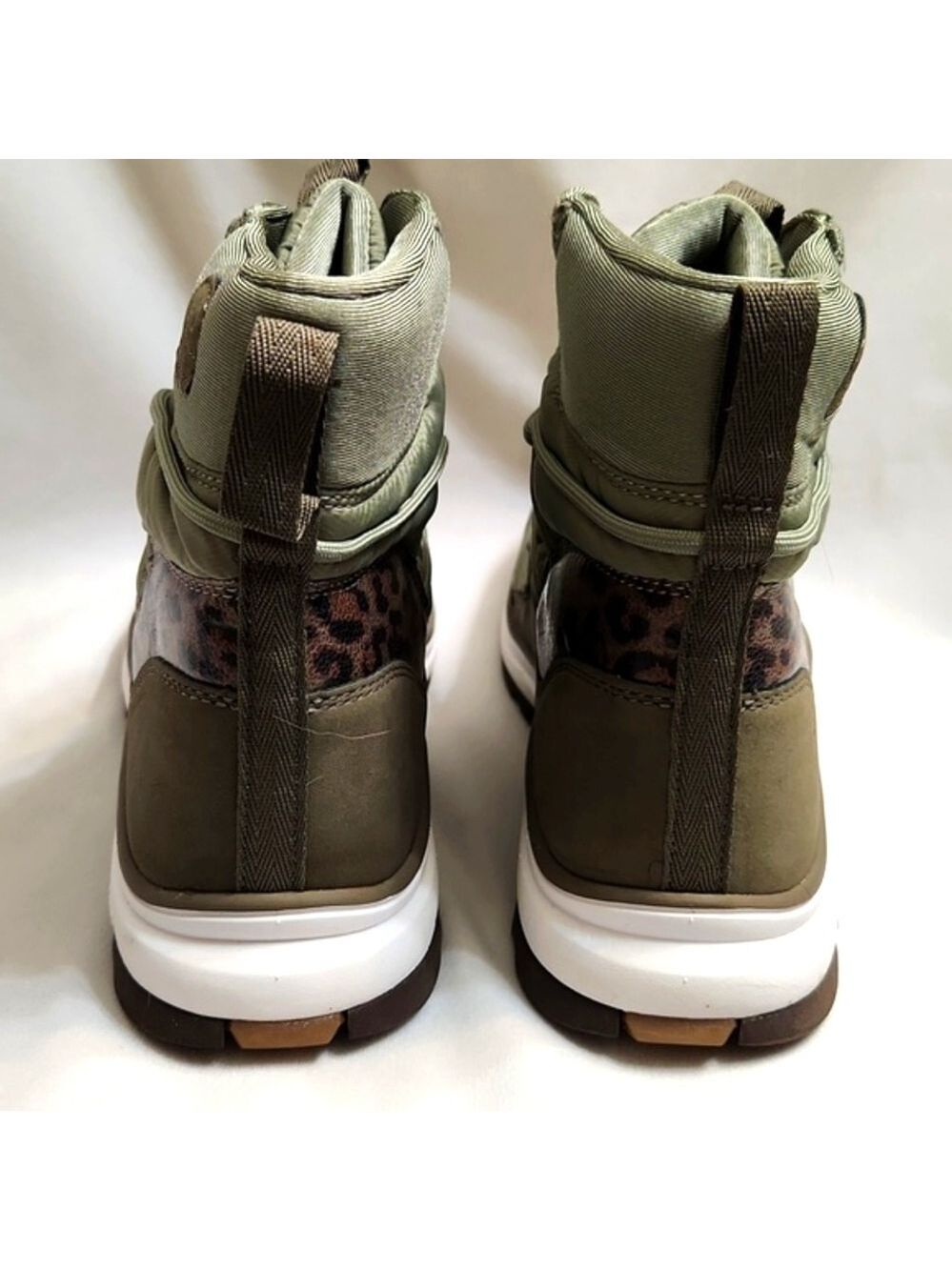 Ryka Water Repellent Bungee Brae Exotic Lace-up Animal Print boots (w size 7.5) - Picture 8 of 16